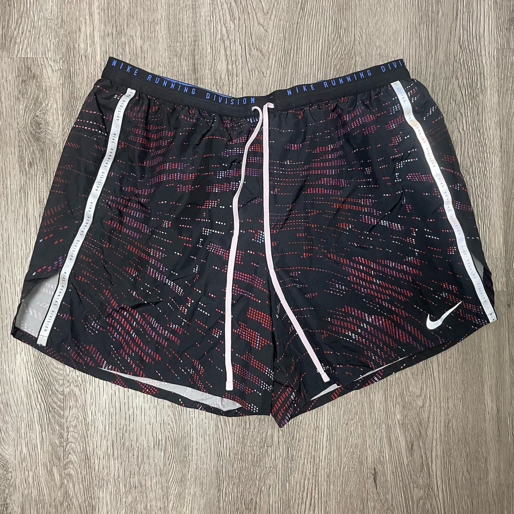 Nike Shorts Men's Large Black Run Division Stride Dri-Fit ADV 3M Reflective